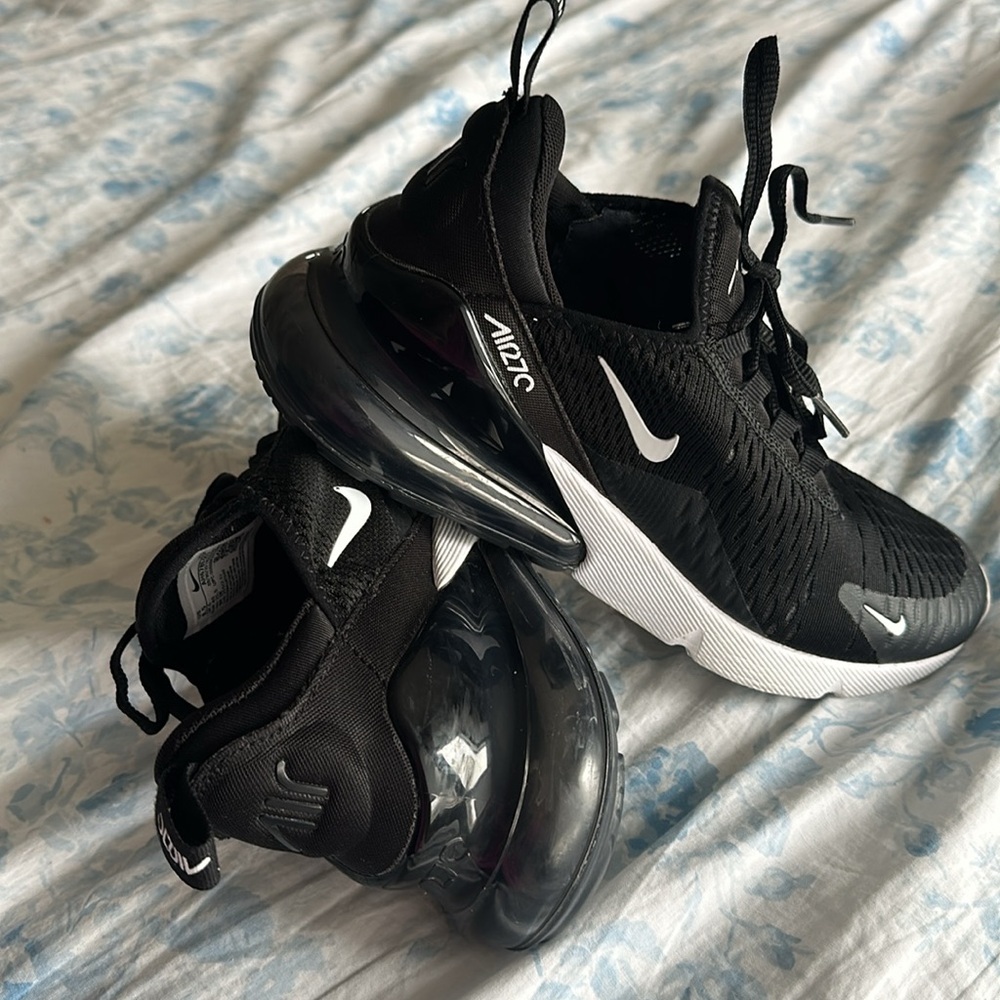 Nike Air Max 270 Athletic shoes size 8.5